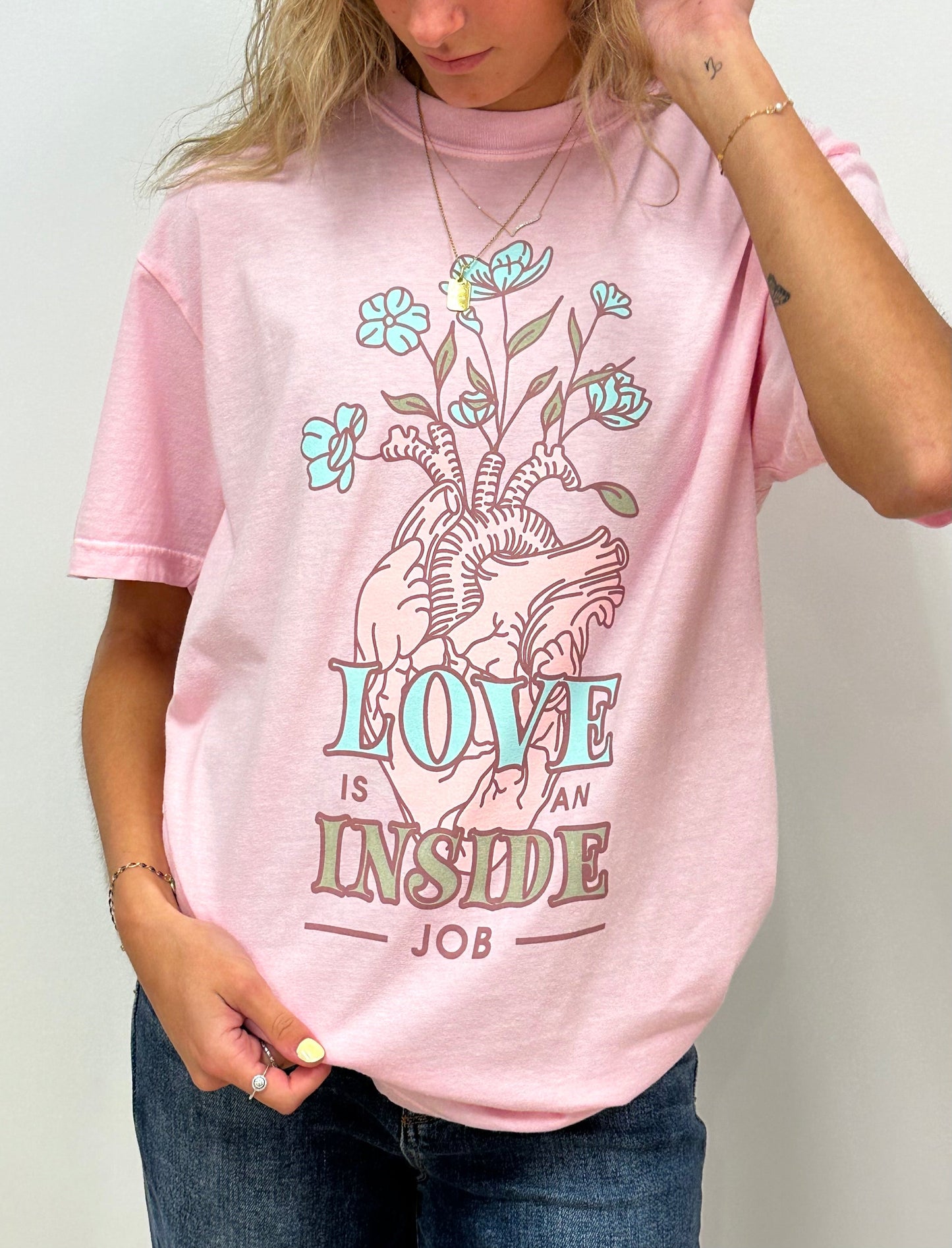 LOVE IS AN INSIDE JOB - RTS (S, M, L, XL, 2X, 3X)