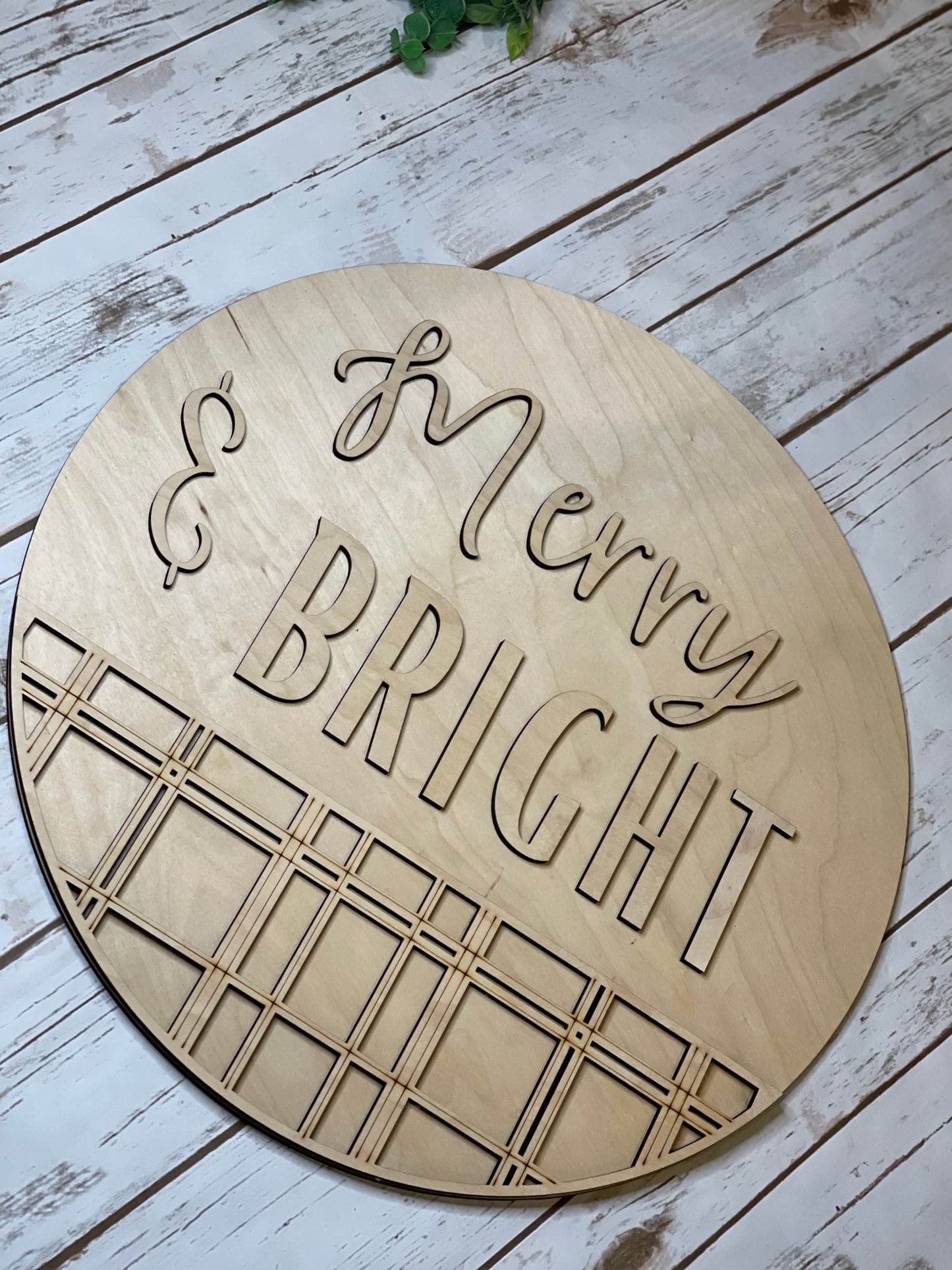 Merry and Bright Plaid Wood Door Hanger • Christmas Round Door Hanger • Christmas Craft Kit